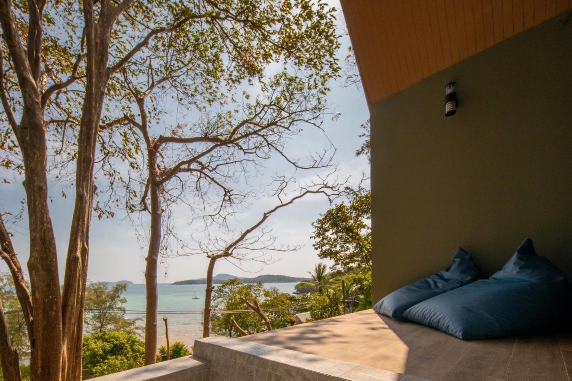 Nature Vista Rawai Nai Harn 外观 照片