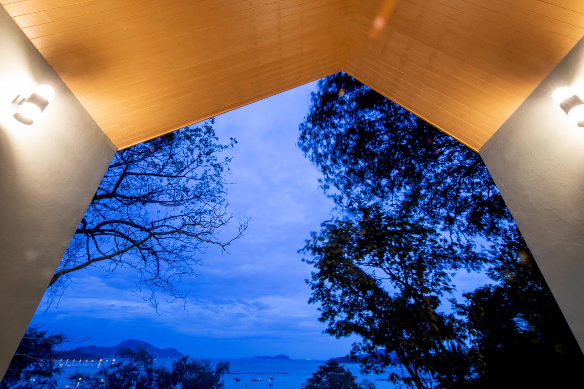 Nature Vista Rawai Nai Harn 外观 照片